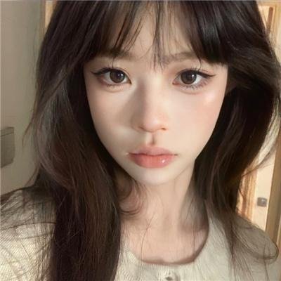 尼克·克罗尔：小小大男孩